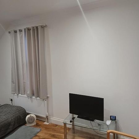 Beautiful Room In Lovely Flat Londýn Exteriér fotografie